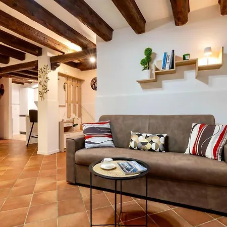 Appartamento Pozzo D'oro 1 Canal View
